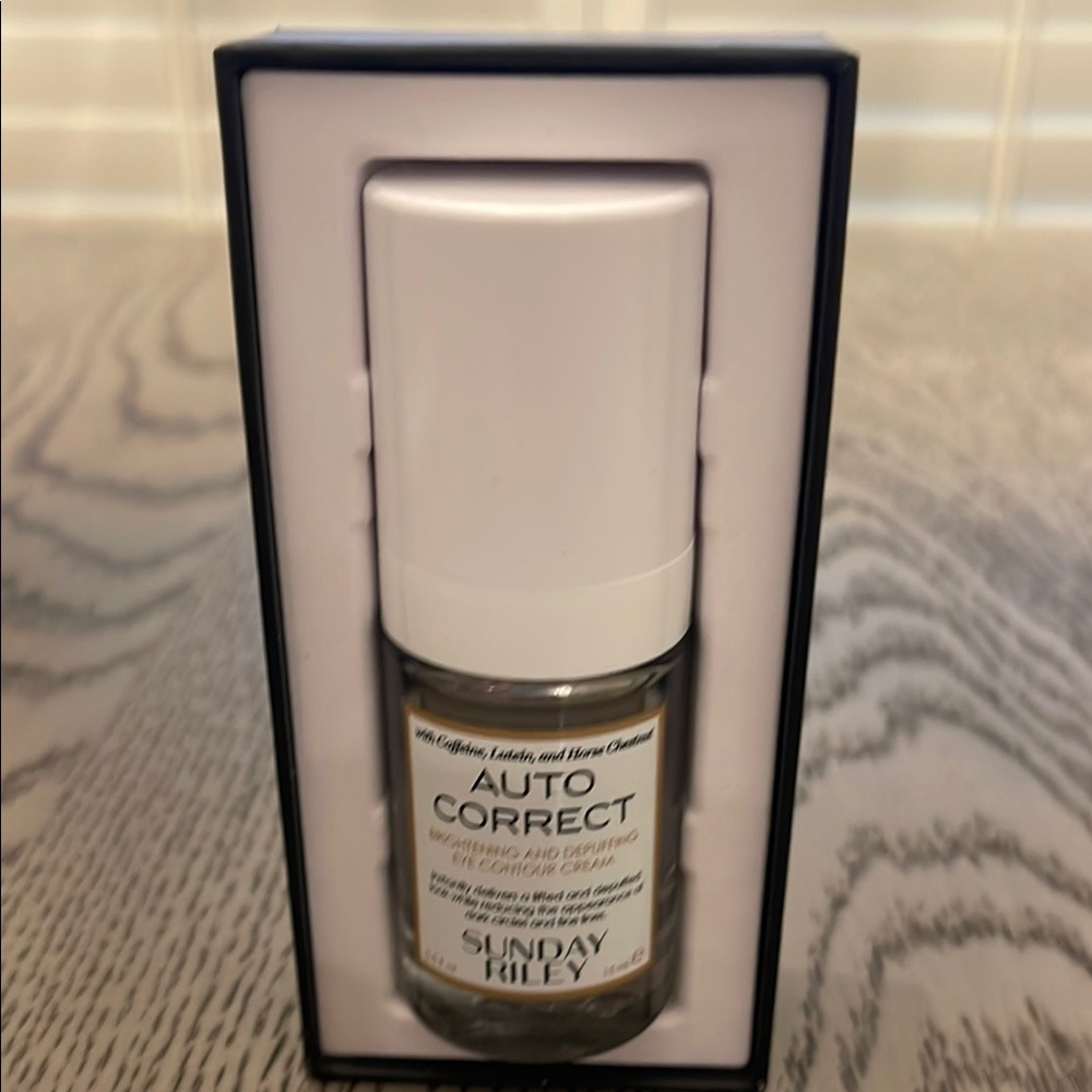 Sunday Riley Auto Correct Eye Cream - White and Black